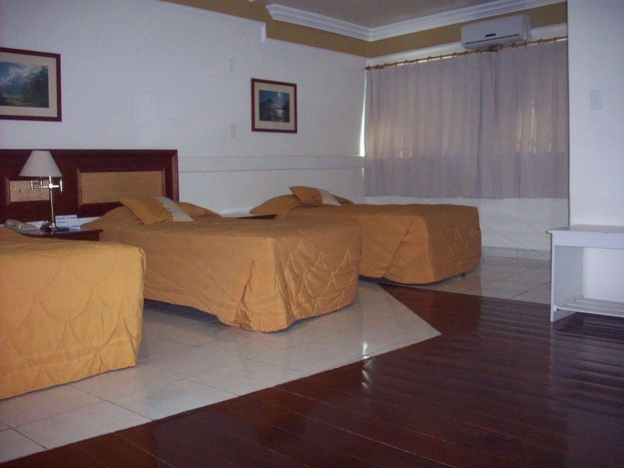 Tamareiras Park Hotel Uberaba Exterior photo